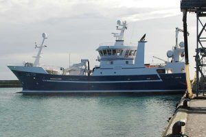 Dansk trawlfirma leverer Wraps line til svensk trawler.  Foto: RCS