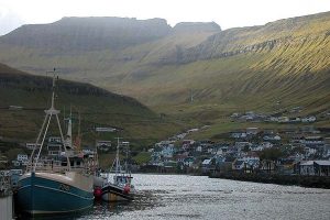 Nyt fra Færøerne uge 12. Den færøske producent af fiskefoder samt fiskeolie og fiskemel