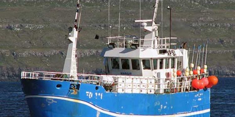 Nyt fra Færøerne uge 16.  Linebåden Margit er solgt og fisker fremover fra Eiði.  Foto: Skipini