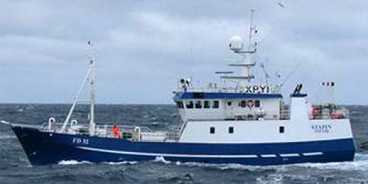 Nyt fra Færøerne uge 35. Det færøske lineskib Stapin er tilbage efter et 13 dage langt fiskeri ved Island..  Foto: Stapin Fotograf: Skipini - FiskerForum