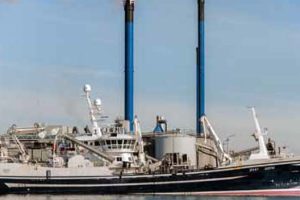 FF Skagen leverer 7.000 tons fiskemel til Kina