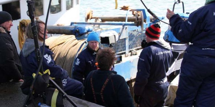 Hirtshals fiskere skaber miljøet og rammerne til ny dansk film. Foto H.Hansen