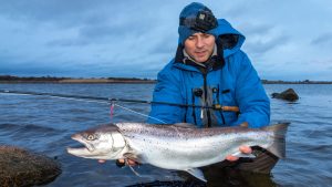 Det svenske laksefiskeri er en væsentlig drivkraft for turismen i Norrbottens kommuner. Hvert år tiltrækker regionen mange lystfiskere fra både Sverige og udlandet, som kommer for at fiske laks.  arkivfoto