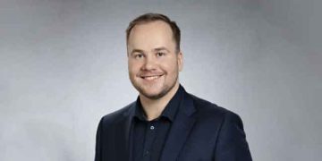 Beinir Johannesen har samtidig bekræftet, at han overtager posten som lagmand og dermed bliver den yngste regeringsleder i Færøernes historie. foto: Privat Lindedin