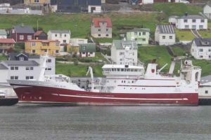 Trawleren **Birita** landede ligeledes i sidste uge en pæn fangst på 1.000 tons blåhvilling til Havsbrún. foto: Kiran J