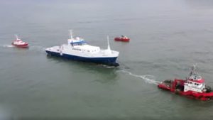 Hvide Sande Shipyard skriver på deres hjemmeside, at de netop har modtaget skroget til deres nybygning 147 »Nordsøen«, som Fiskeristyrelsen har bestilt. foto: Hv Sande Shipyard