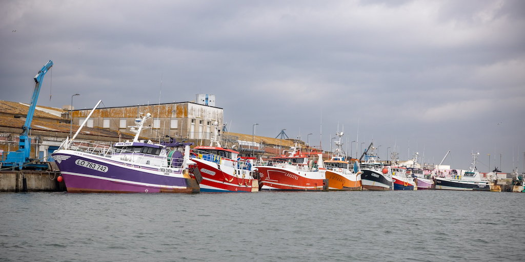 Read more about the article Franske havvindmølleplaner lader fiskeriet i stikken