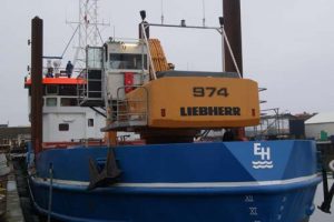 Baudouin-motoren tilbage i danske farvande.  Foto: Uddybningsfartøjet Camilla Høj blev færdigbygget ved Kynde & Toft i febraur og arbejder nu med havneudvidelsen i Frederikshavn - DT-Interlink