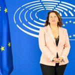 Formålet er at styrke det grænseoverskridende samarbejde om fiskeriforvaltning i EU ved at dele de bedste erfaringer fra de vestlige farvande, Middelhavet og Østersøen. - Ms Carmen CRESPO DÍAS, formand for Fiskeriudvalget foto: EU parlamentet
