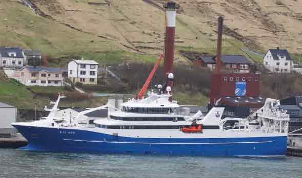 Christian í Grótinum førte an med en imponerende last på 3.000 tons.  foto: Kiran J 