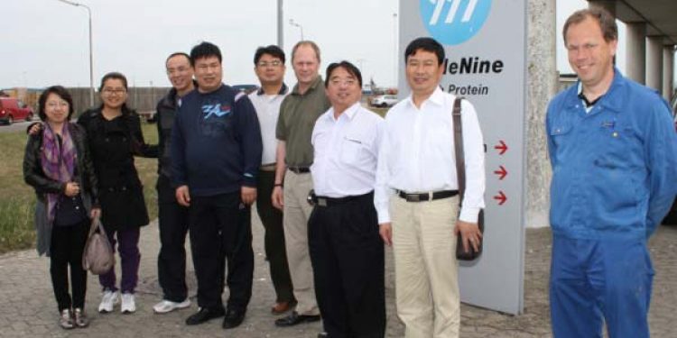 De kinesiske repræsentanter for DBN besøgte blandt andet fabrikken i Thyborøn.  Foto: TripleNine