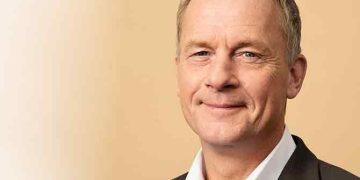 Kim Edberg Andersen overtager posten som fiskeriordfører for Danmarksdemokraterne. Det skete torsdag den 23. april. Han varsler en kritisk kurs mod den eksisterende fiskeriaftale og en utrættelig kamp mod det, han kalder et direkte angreb på erhvervet. foto: ft.dk