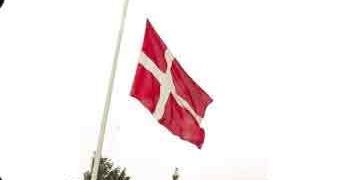 Dannebrog på halv - fiskerfourm.dk