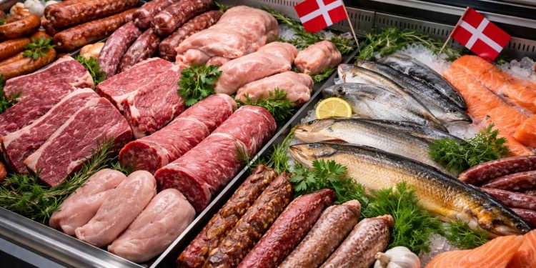 Midt i krig, inflation og stigende global usikkerhed om fødevareforsyningen advarer både landbruget og fiskeriet mod politiske kursændringer, der kan svække dansk fødevareproduktion. Nu efterlyser erhvervene klarhed før folketingsvalget. foto: AI FiskerForum.dk