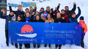 Det grønlandske parti Demokraatit vandt valget - med et slogan »Lad os genopbygge håbet« fb.dk