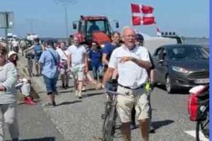 Demonstration »kør langsomt på Rømø-dæmningen« snapshot