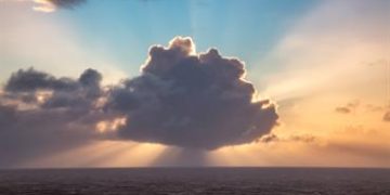 et Internationale Havundersøgelsesråd (ICES) har neotp offentliggjort en opdateret økosystemoversigt for det oceaniske Nordøstlige Atlanterhav. Rapporten viser, at selv om området fortsat er relativt lidt påvirket af direkte menneskelig aktivitet, er det nu i stigende grad presset af marint affald og klimaforandringer. foto: ICES