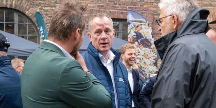 Danmarksdemokraternes Kim Edberg Andersen opsummerede situationen med et satirisk Facebook-opslag foto: dd