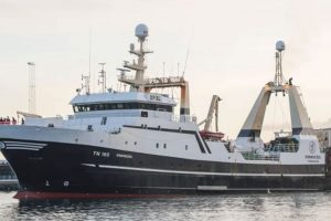 Den færøske filettrawler Enniberg var i sidste uge tilbageholdt af de russiske myndigheder. foto: Sverri Egholm