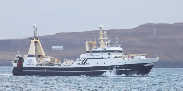 Færøerne: Frysetrawler lander torsk fra den russiske del af Barentshavet. foto: Enniiberg Sverri Egholm
