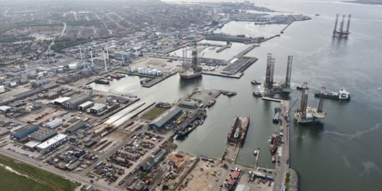 Esbjerg Havn jubler over udsigten til ny aftale om Nordsøolien - Foto: Esbjerg Havn vil i de kommende år udvikle sig i takt med oliemilliarderne strømmer ind