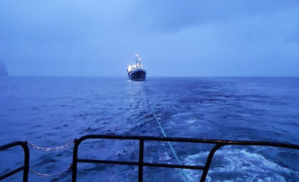 Færøerne: Trawler i problemer ud for Mykines foto: Rescue Liv