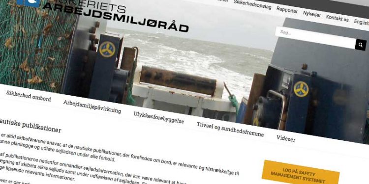 På Fiskeriets Arbejdsmiljøråd kan du få opdateret Nautiske publikationer.  Foto: Hjemmesiden Fiskeriets Arbejdsmiljøråds Nautiske Publikationer