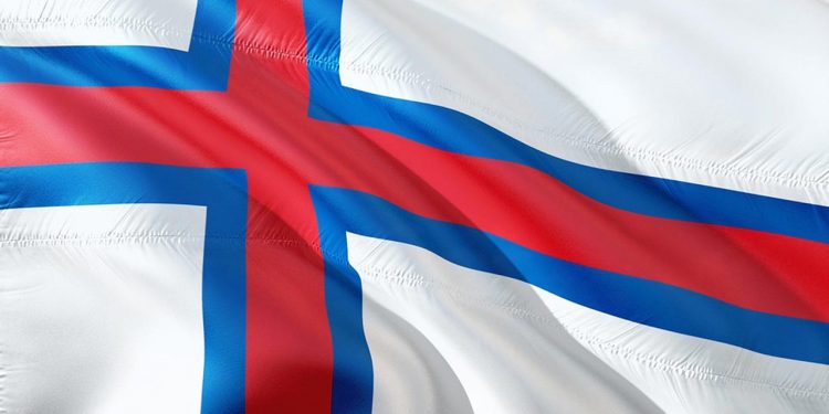 Danmark i færd med at begå samme auktions-bommert som Færøerne