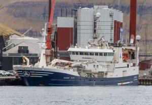 **Fagraberg** landede 2.900 tons blåhvilling og tog også straks tilbage på fiskeri efter blåhvilling. foto: Kiran j