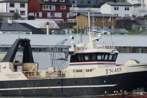 Nyt fra Færøerne uge 1. Fiskaklettur landede onsdag 7