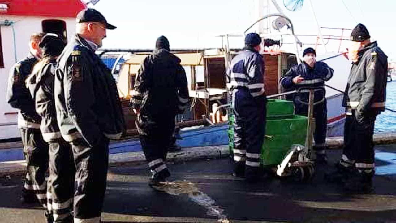 Read more about the article Kursusforløb for fiskerikontrollører gav nærmest Corona-panik på Grenaa Havn