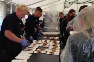 Fisk og skaldyr var også en Royal succes på Food Festivalen 2015. Foto: fra Fredagens travlhed i teltet hos Sydvestjysk Fiskeriforening - HeidiEG