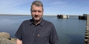 Efter flere måneders forhandlinger er fusionen mellem fiskeriforeningerne i Hirtshals og Skagen nu en realitet. Den nye organisation, Nordjyllands Fiskeriforening, trådte officielt i kraft den 1. april 2026. foto: NF - Nordsoeposten