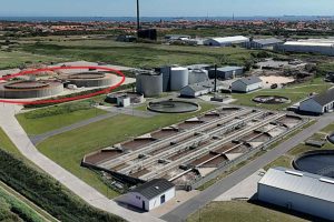 FF Skagen og Scandic Pelagics for-rensningsanlæg hos Frederikshavn Spildevand har nu været oppe at køre i 1,5 år. Der har været masser af bump på vejen, men den positive historie er, at virksomhedernes spildevand nu ikke bare bliver udledt i havet, og at en del af det også omdannes til biogas til brug i produktionen. foto: FF Skagen