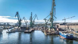 Karstensen Shipyard Poland har været påvirket af stigende
materialepriser og har også fortsat udgifter i forbindelse med opgradering af værftsanlægget i Gdansk, men har leveret et tilfredsstillende resultat for året.  foto: Karstensens