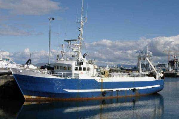 Read more about the article Islandsk trawler forlist