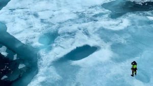 Forskere fra DTU Aqua har opdaget, at ferskvand og kulstof fra de sibiriske floder rejser tusindvis af kilometer gennem Arktis og når det dybe vand i Labradorhavet sydvest for Grønland. foto: CarolineVGjelstrup - dtu