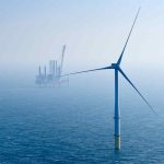 Udsigten til at gigantiske havvindmølleparker lukker vitale fiskefelter i Nordsøen, så jubler man i København og i energisektoren over en positiv »revanche«, hvor milliardbud på nye havvindmøller i Nordsøen og Kattegat, nu virkeligt ser ud til at komme op på sporet igen. arkivfoto: Green Power Denmark