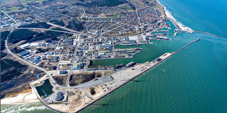 Hirtshals Havn skærer drastisk gælden ned, trods enorme investeringer foto: Hirtshals Havn