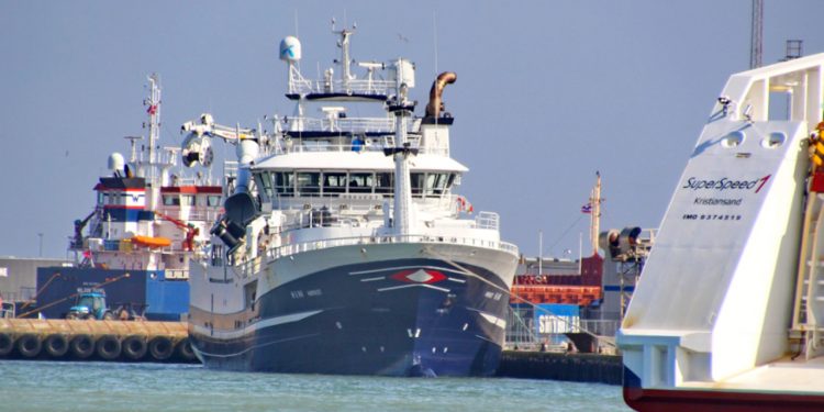 Scottish Skipper Expo tiltrækker i år mange danske udstillere. Senere her i april ankommer den shetlandske pelagiske båd »Zephyr« til Hirtshals, hvor den skal gennemgå reparationer og vedligeholdelse frem til midten af ​​juni. Deltagelse på messen i Aberdeen vil lægge grunden til, at endnu flere kan benytte og udnytte mulighederne i Danmark. foto. Terje Engø