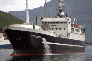 Færøerne: Industrifiskeriet efter blåhvilling / sortmund