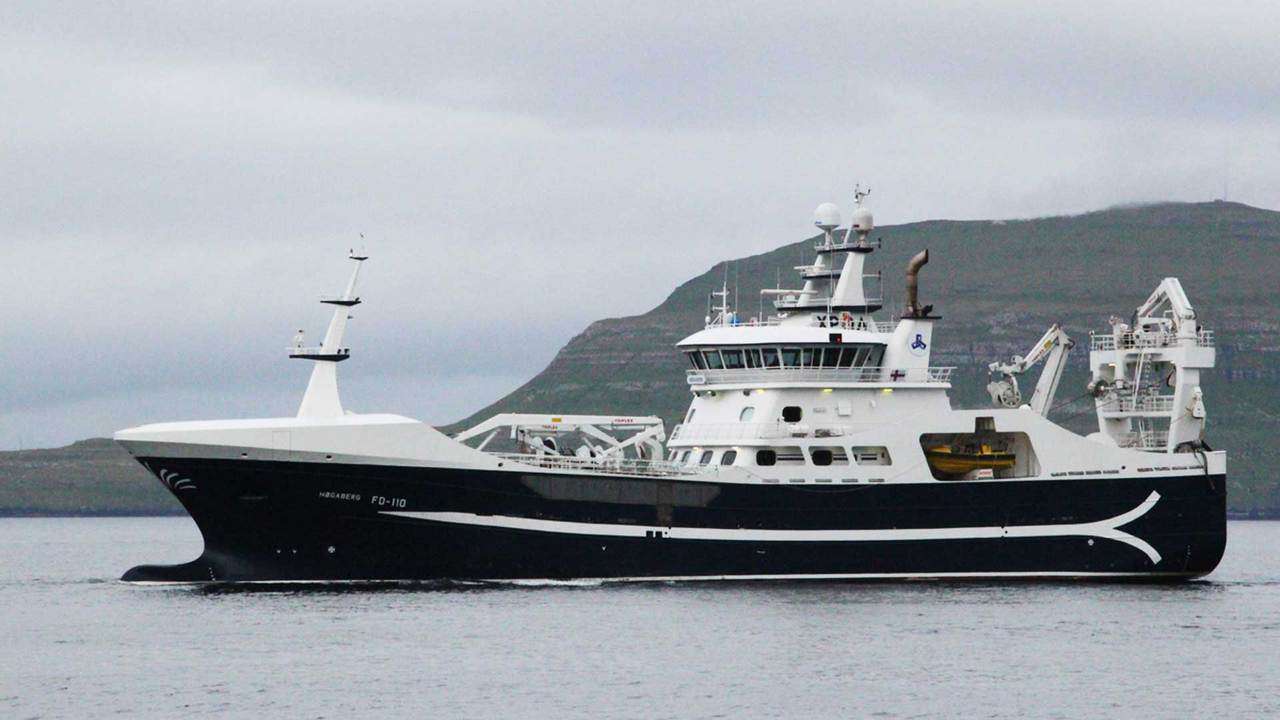 Read more about the article Nyt fra Færøerne: Blåhvilling-fiskeriet går forrygende