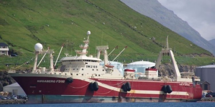 Færøerne: Gigantfartøj atter solgt.  Foto: Skipini