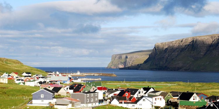 Færøerne: Trods et mindre godt Sej fiskeri i 2021, er der altid enkelte lyspunkter. arkivfoto: Hvalba - Wikip