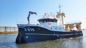 Den nye trawler, »Janneke« Z-575, er blevet bygget i den hollandske havneby Urk for en lokal reder Jelle Hakvoort, som fremover vil fiske under belgisk flag. foto: Werft Shipbuilding Urk