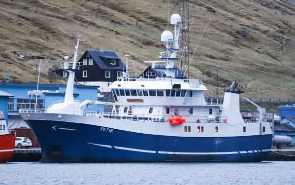 Fryse-linefartøjer og frysetrawlere har i den forgangne uge landet solide mængder frossen fisk i Kollefjord, Ánirnar og Tórshavn foto: Kiran J