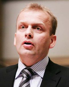 Den Færøske Premierminister mener en fiskeaftale om silden skal baseres på tillid.  Foto: Lagmand Kaj Leo Holm Johannesen - Wikipedia