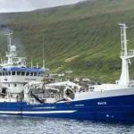 I ugens løb anløb det pelagiske fartøj **Katrin Jóhanna** havnen i Fuglefjord, hvor skibet landede en last på 220 tons makrel til konsum hos Pelagos. foto: Kiran J