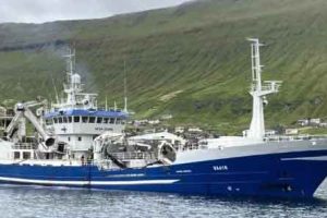 I ugens løb anløb det pelagiske fartøj **Katrin Jóhanna** havnen i Fuglefjord, hvor skibet landede en last på 220 tons makrel til konsum hos Pelagos. foto: Kiran J