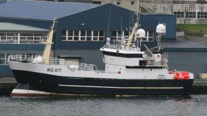 JFK har solgt deres linefartøj »Kvikk« og meddeler i samme øjemed, at man ikke vil købe en erstatning for det gamle fartøj. Fiskerettighederne beholder det færøske rederi, siger rederen Hanus Hansen. foto: Skipalistin - fiskur.fo